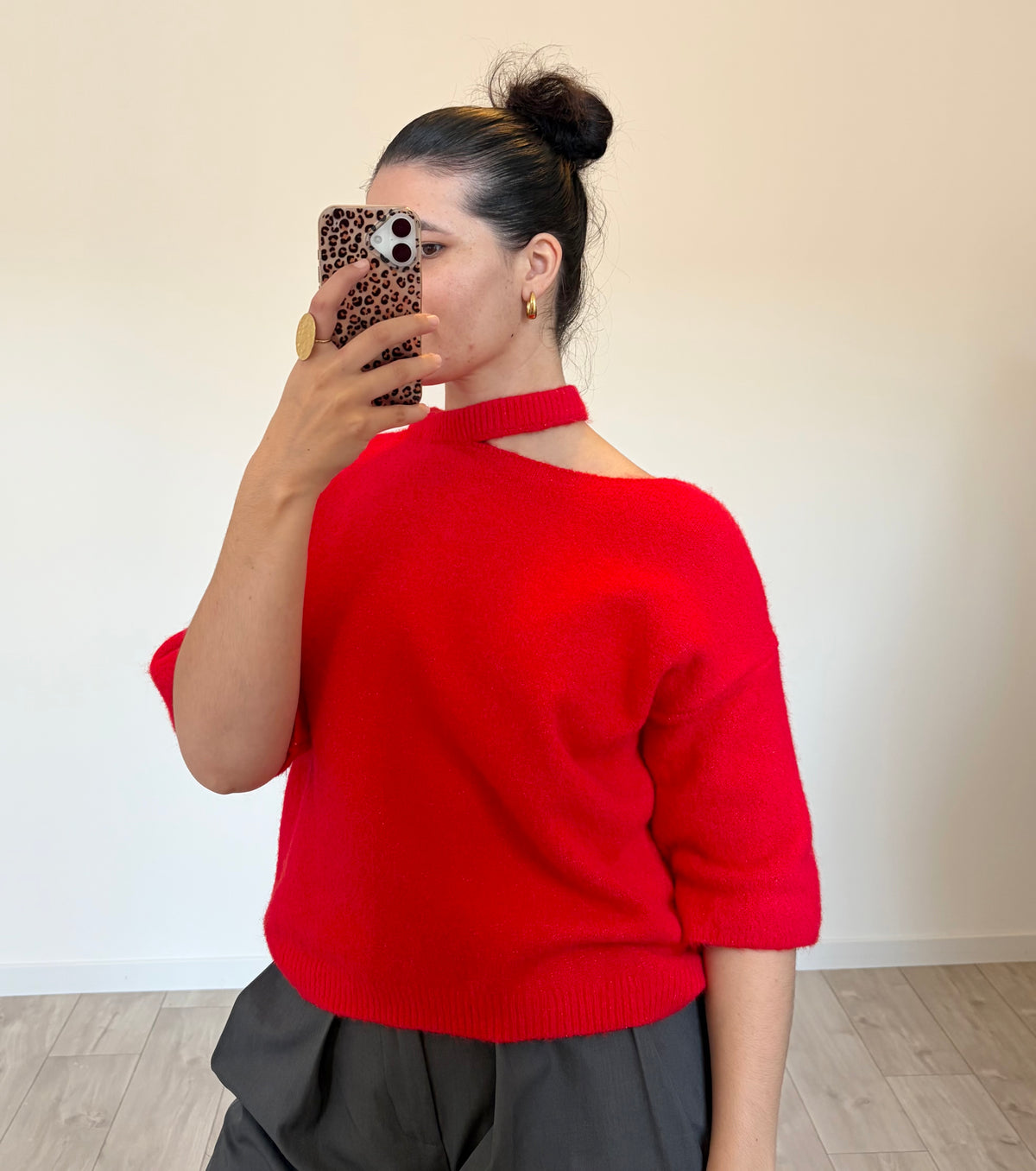 PULL ROJA