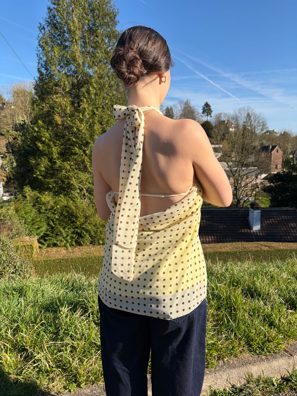 TOP LIA JAUNE