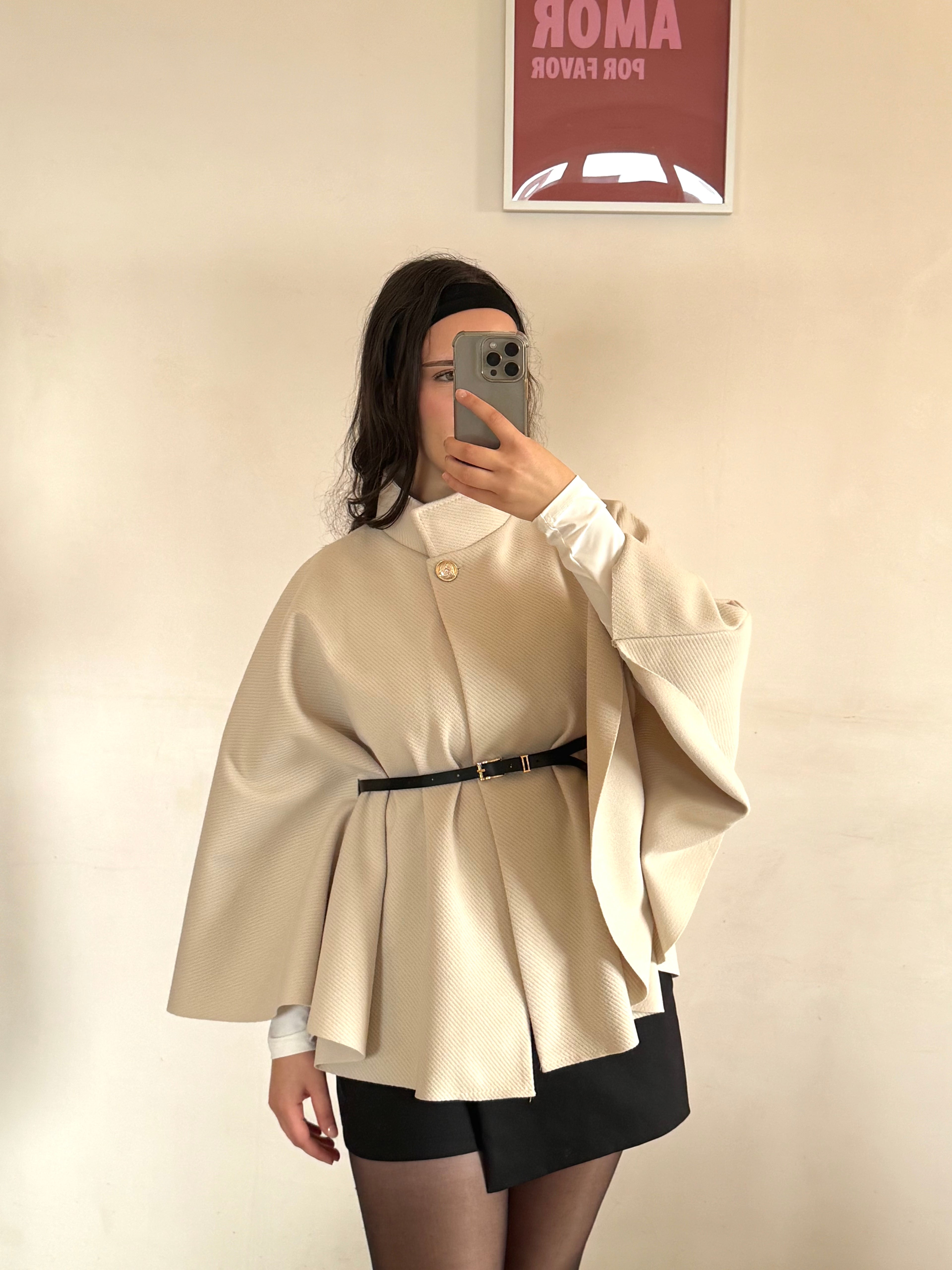 CAPE OPRAH BEIGE