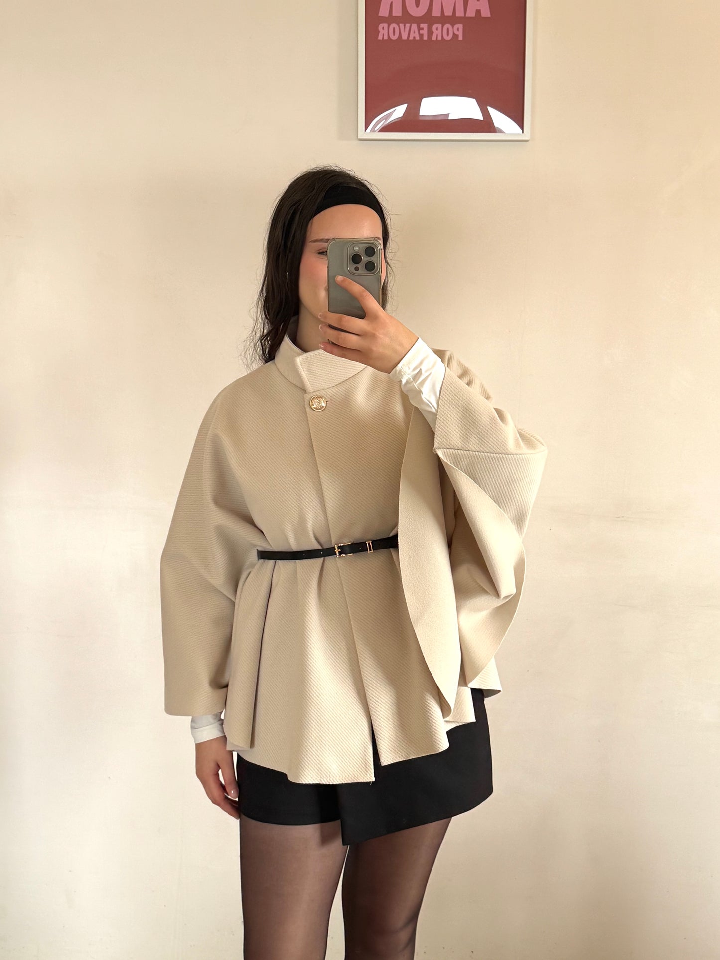 CAPE OPRAH BEIGE