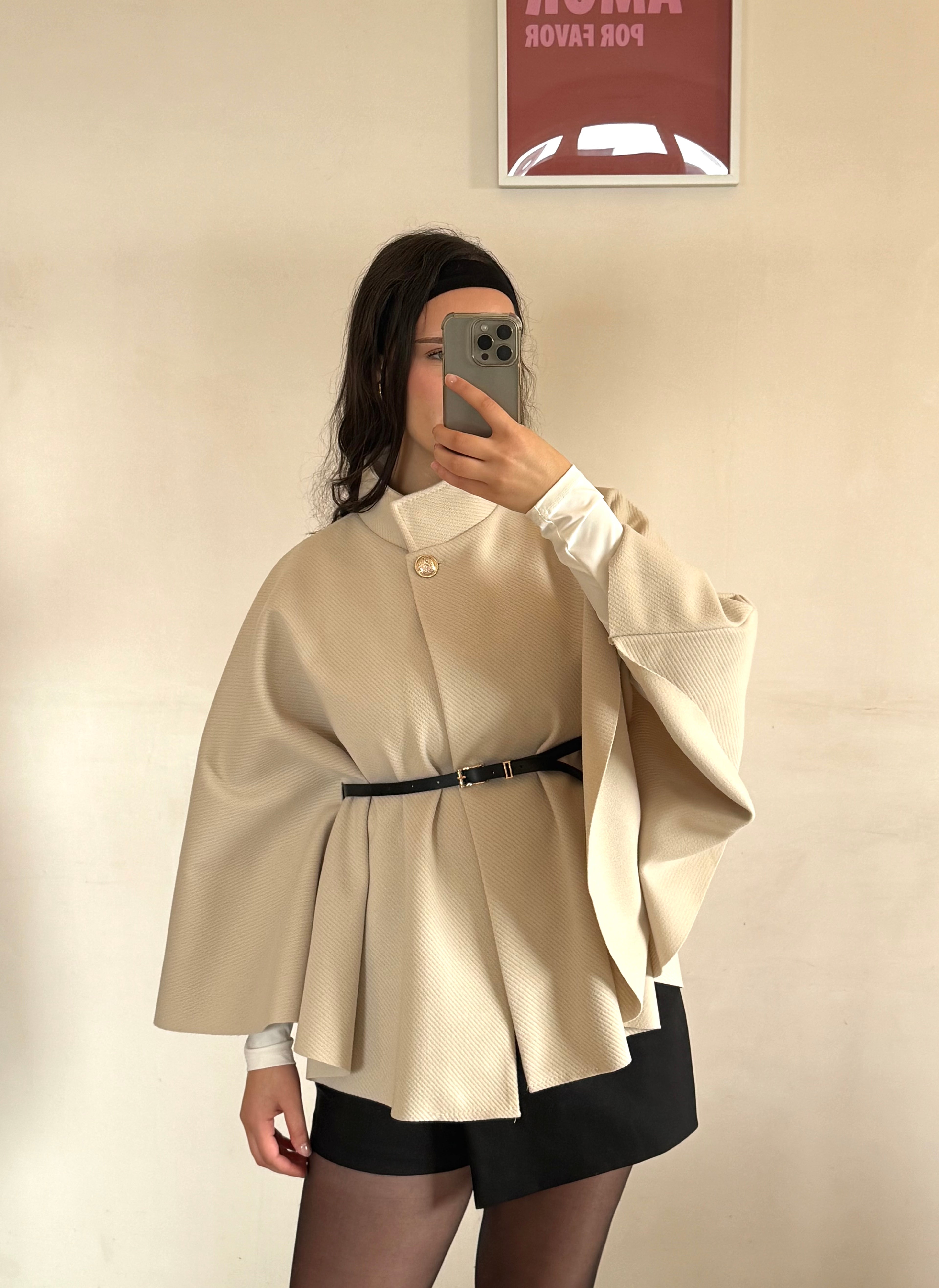 CAPE OPRAH BEIGE