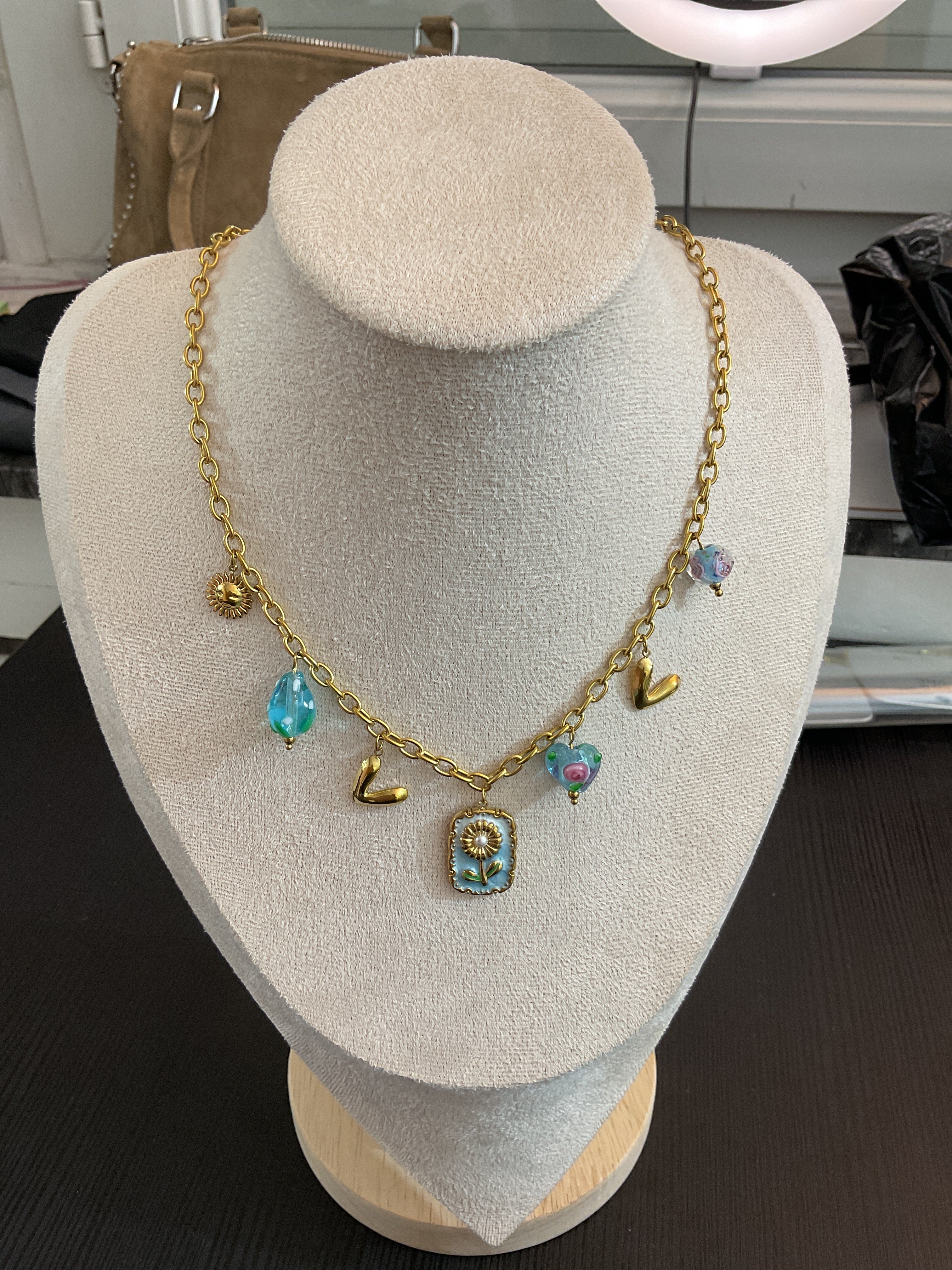COLLIER FLOWERBLUE